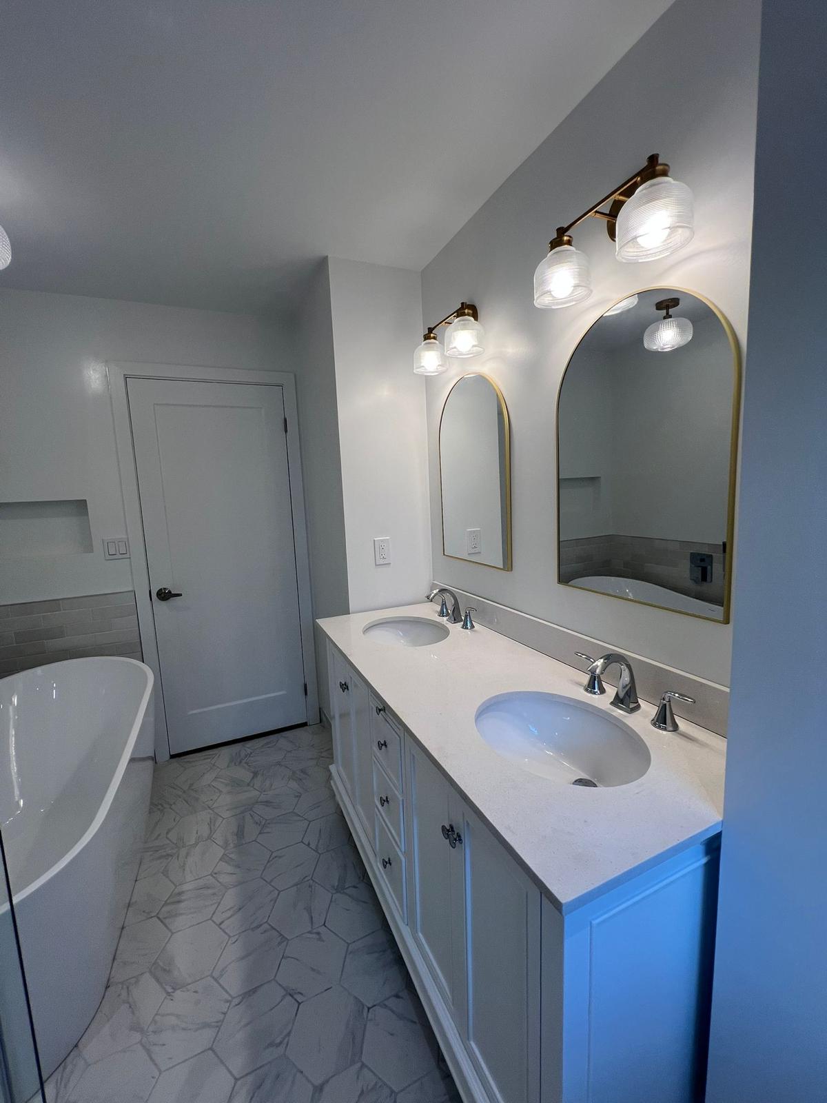 Custom bathroom Toronto